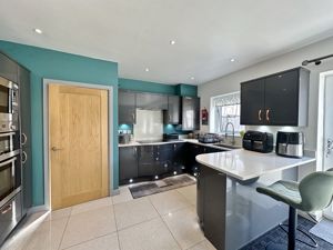 Photo 7- click for photo gallery